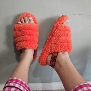 Ugg Fluff Yeah Slides Size 6